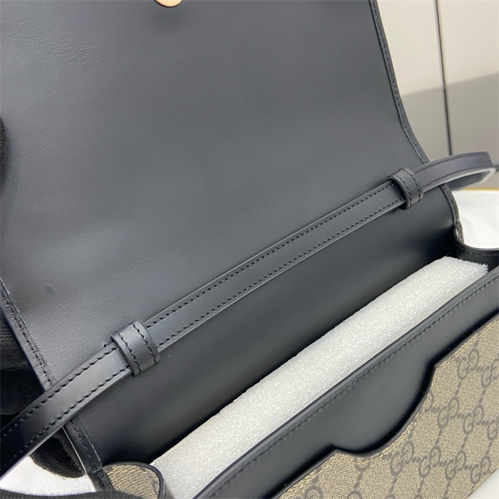 GUCCI 구찌 GG 엠블럼 슈퍼 미니 숄더백 ‎820688 2024/신상