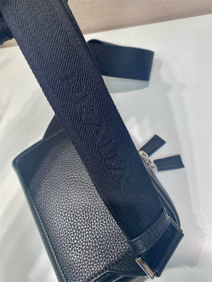 PRADA 프라다 레더 스몰 숄더백 2VH184 2024/신상