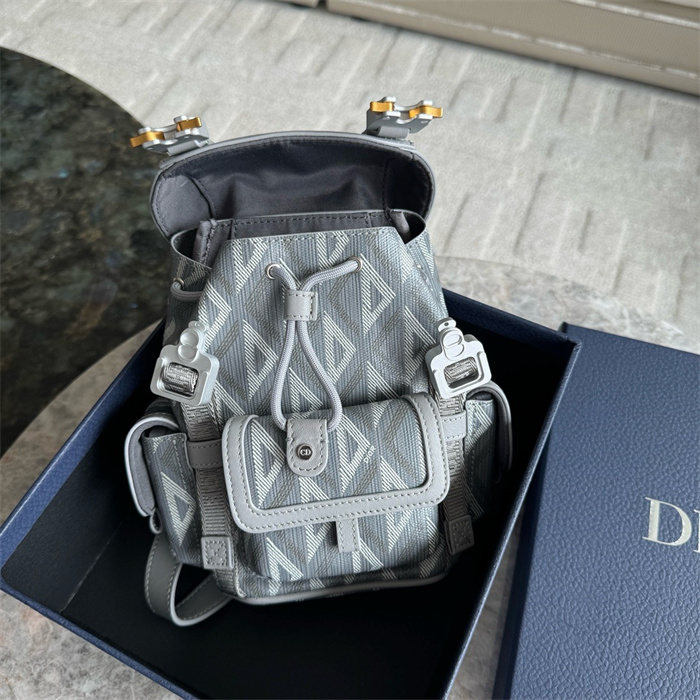 DIOR 디올 힛더로드 크리스찬 미니 백팩 M9242 2024/신상