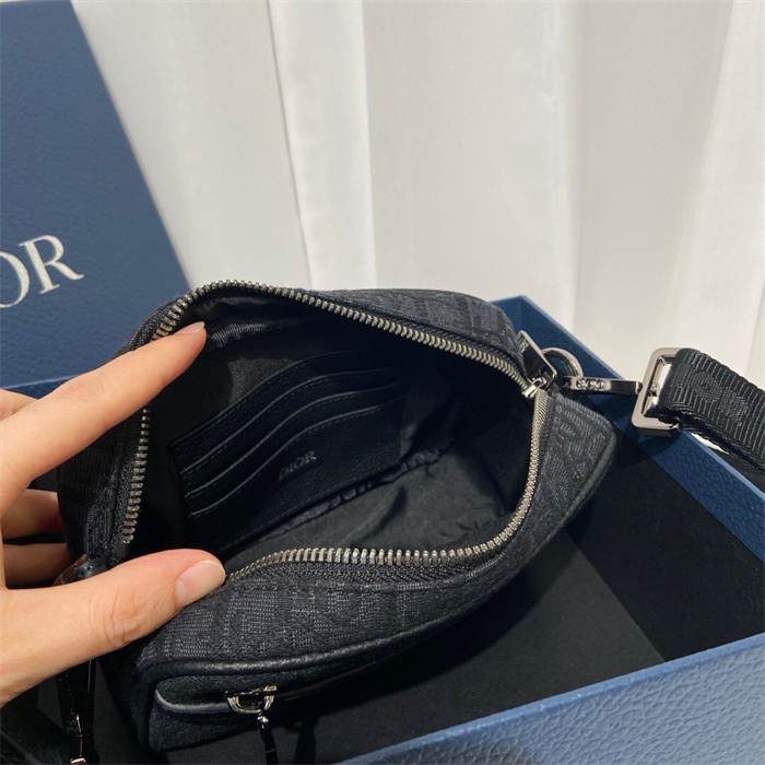 DIOR 디올 오블리크 사파리 미니 메신저백 M9223 2024/신상 2COLOR