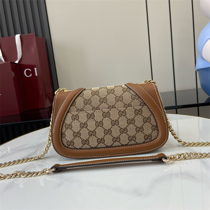 GUCCI 구찌 블론디 미니 숄더백 815711 2024/신상