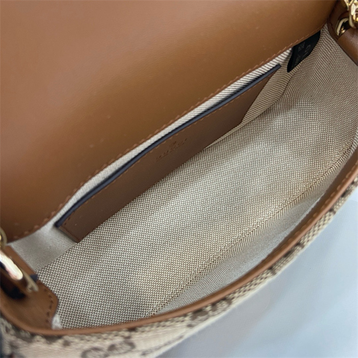 GUCCI 구찌 블론디 미니 숄더백 815711 2024/신상