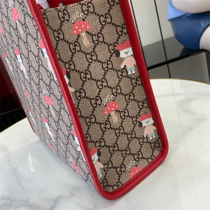 GUCCI 구찌 수프림 토트백 605614 2024/신상