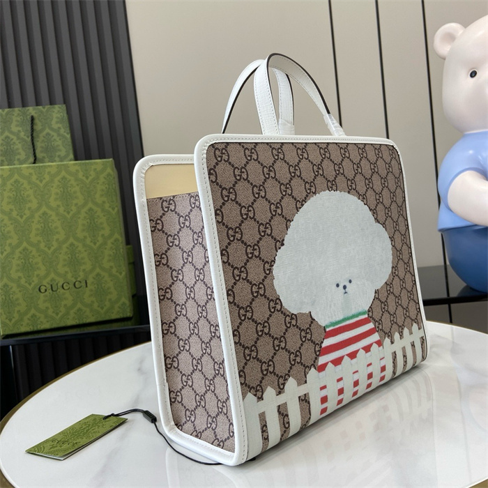 GUCCI 구찌 수프림 토트백 605614 2024/신상