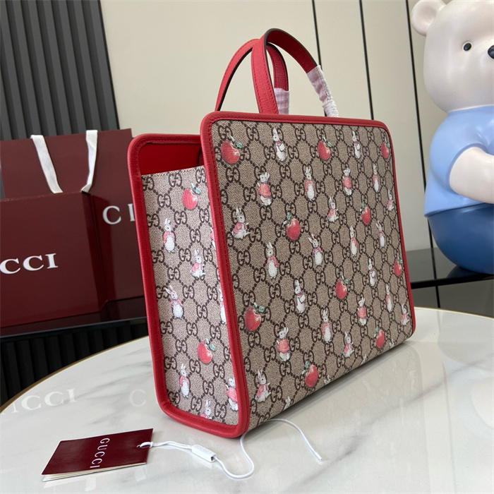 GUCCI 구찌 수프림 토트백 605614 2024/신상