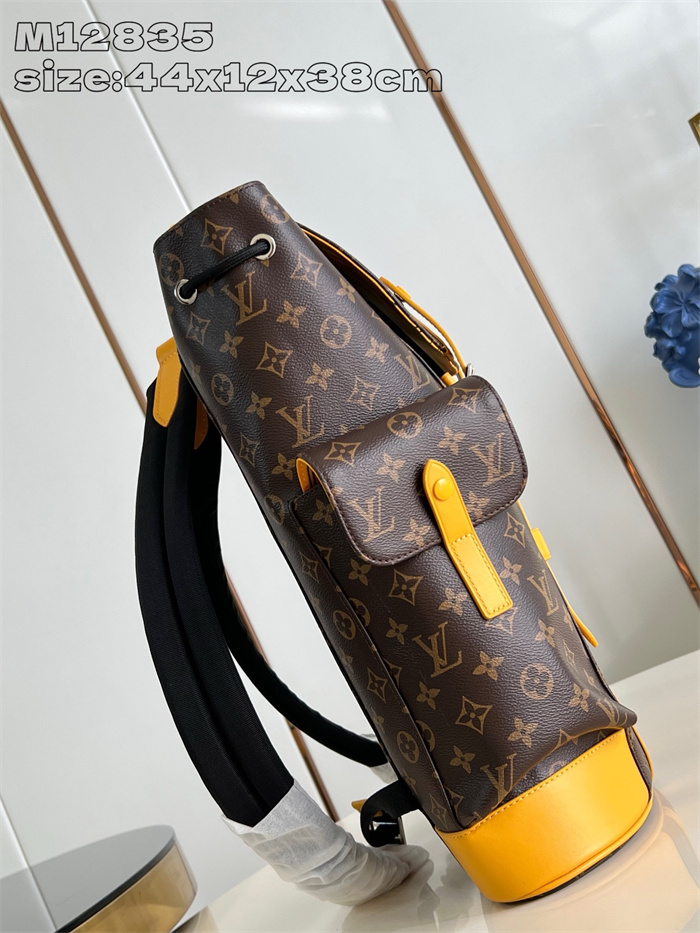 LOUIS VUITTON 루이비통 크리스토퍼 백팩 MM M12835 2024/신상 2COLOR