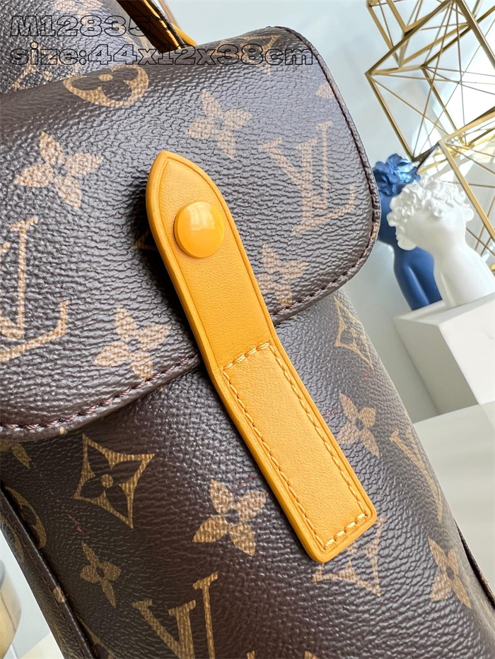 LOUIS VUITTON 루이비통 크리스토퍼 백팩 MM M12835 2024/신상 2COLOR