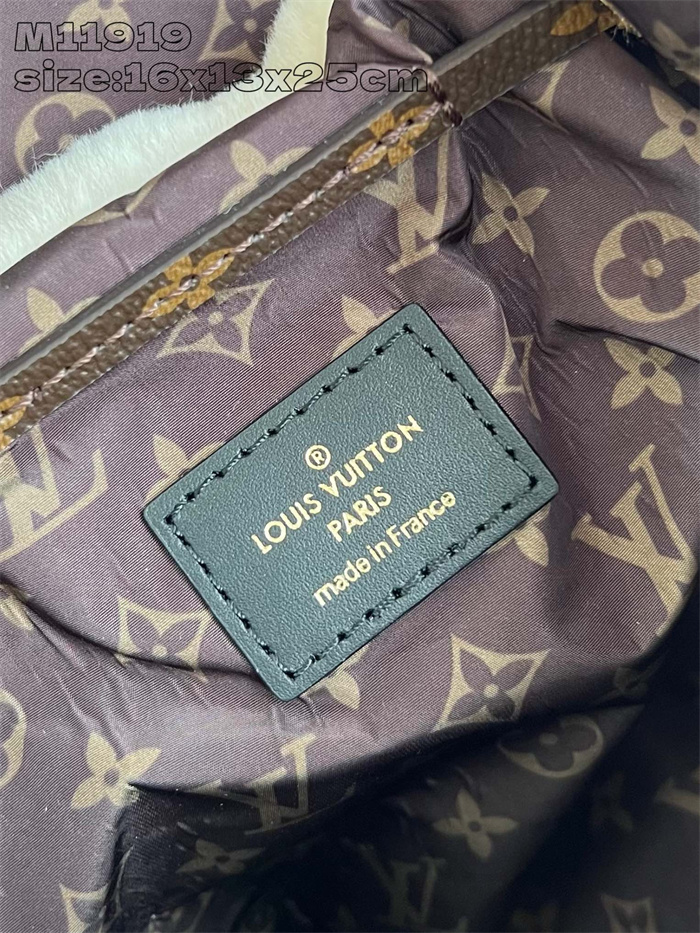 LOUIS VUITTON 루이비통 나노 테디 백팩 M11919 2024/신상