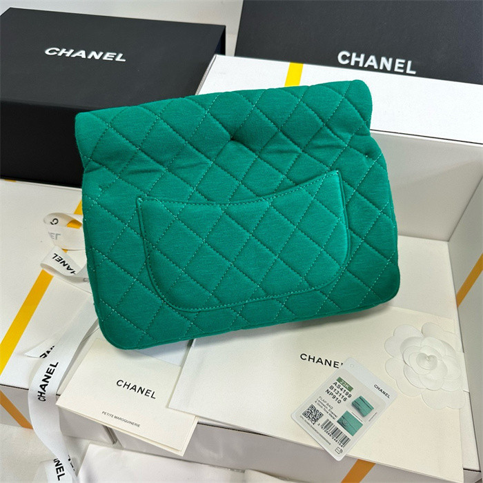 CHANEL 샤넬 플랩 클러치백 AS4199