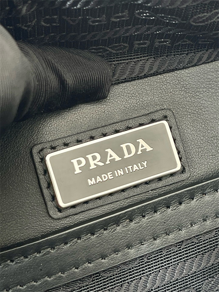 PRADA 프라다 사피아노 클러치백 2VF017 2024/신상