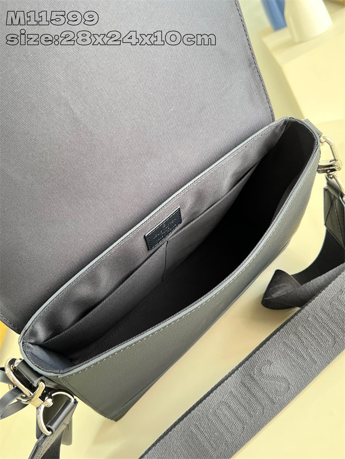 LOUIS VUITTON 루이비통 테이크오프 메신저백 MM M11599
