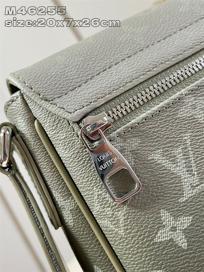 LOUIS VUITTON 루이비통 디스트릭트 크로스백 PM M11593 2024/신상