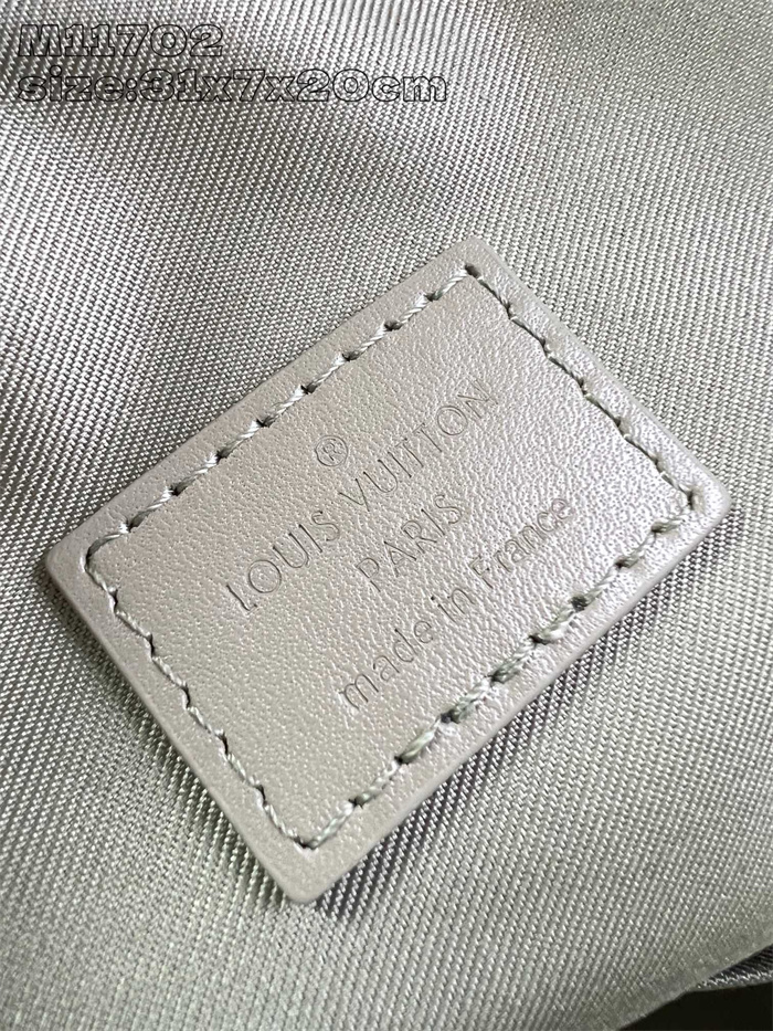 LOUIS VUITTON 루이비통 에비뉴 슬링백 M11702