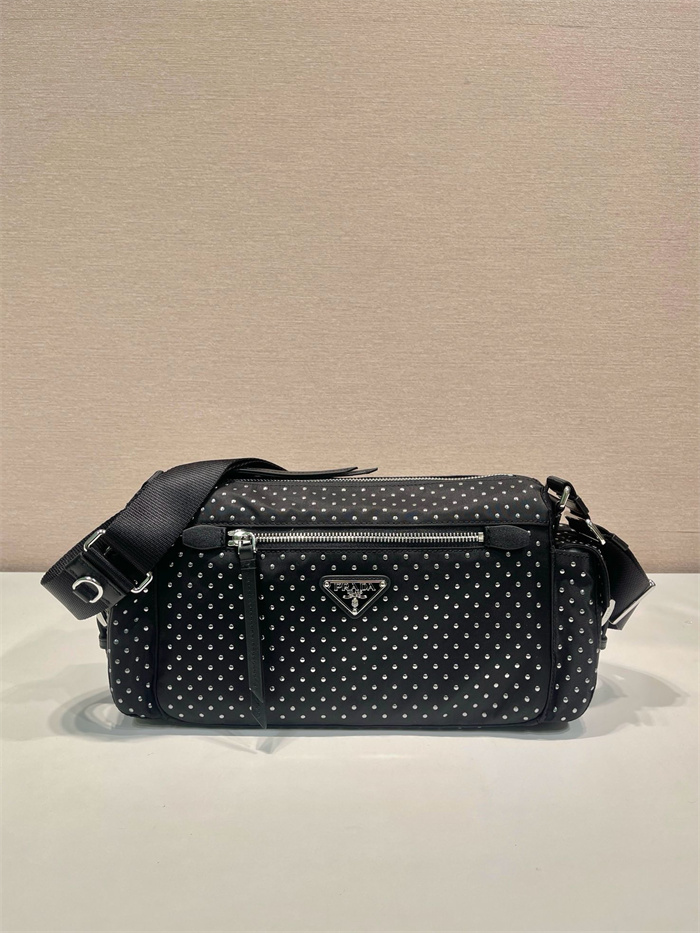 PRADA 프라다 스투디드 리나일론 숄더백 1BC236 2024/신상
