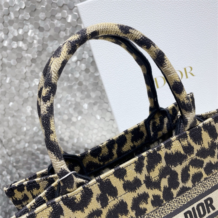 DIOR 디올 오블리크 스몰 북 토트백 M1286 2024/신상