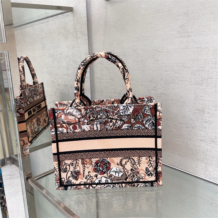 DIOR 디올 오블리크 스몰 북 토트백 M1286 2024/신상
