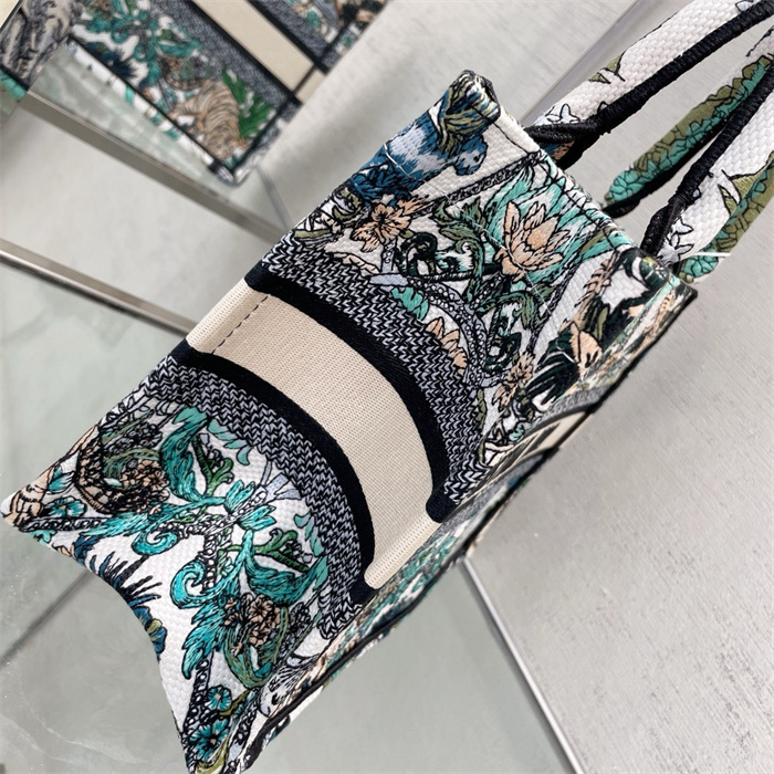 DIOR 디올 오블리크 스몰 북 토트백 M1286 2024/신상