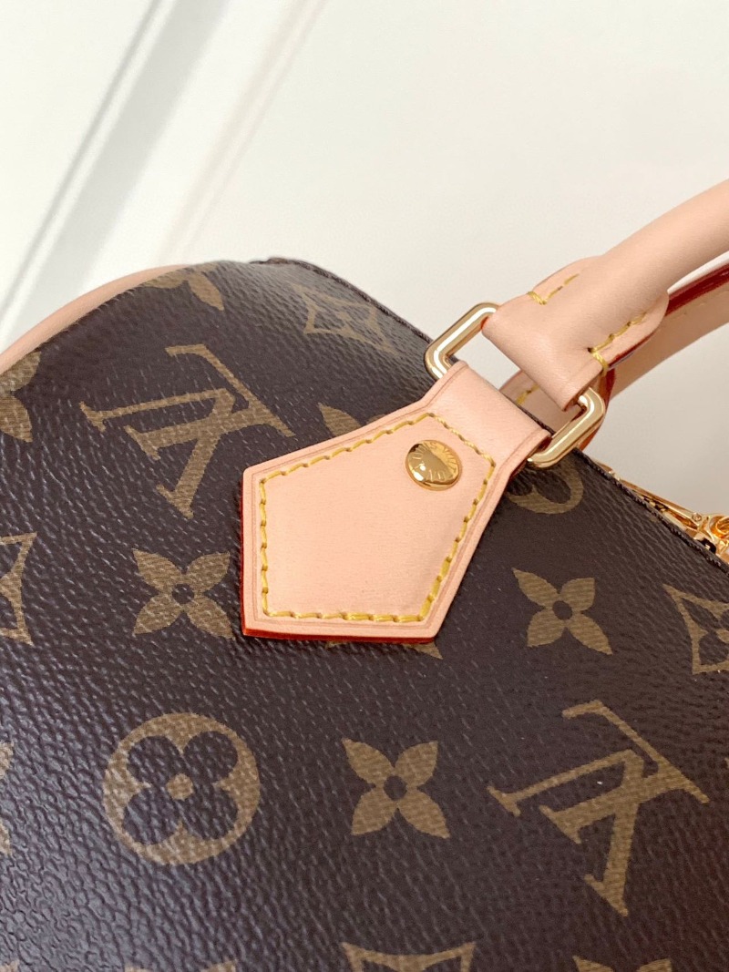 LOUIS VUITTON 루이비통 모노그램 반둘리에 키폴 20