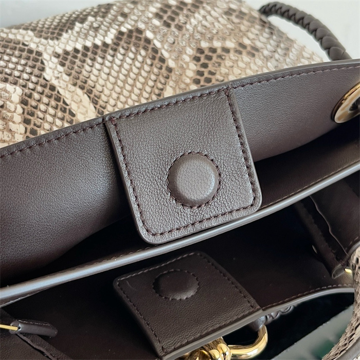 BOTTEGA VENETA 보테가베네타 안디아모 스몰 토트백 743568 2024/신상