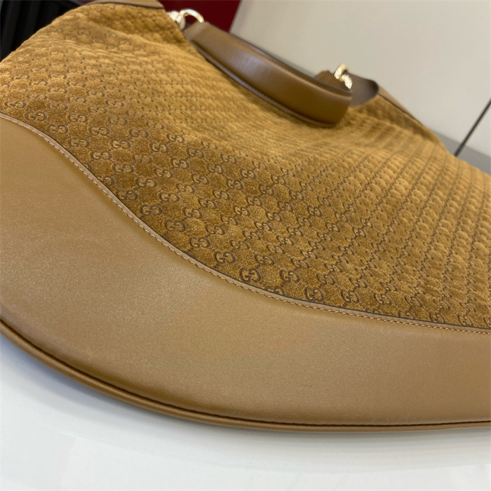 GUCCI 구찌 보디 미디엄 숄더백 815924 2024/신상 2COLOR