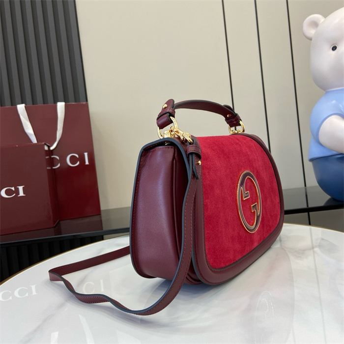 GUCCI 구찌 블론디 미디엄 탑 핸들백 815719 2024/신상