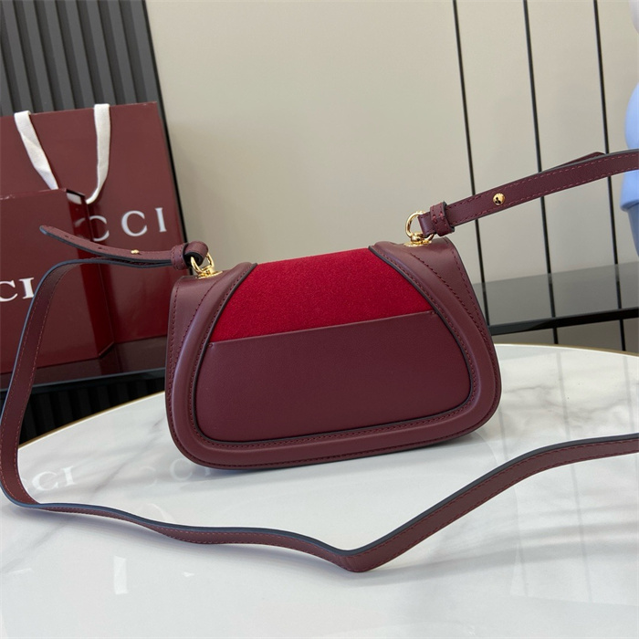 GUCCI 구찌 블론디 미니 숄더백 815700 2024/신상