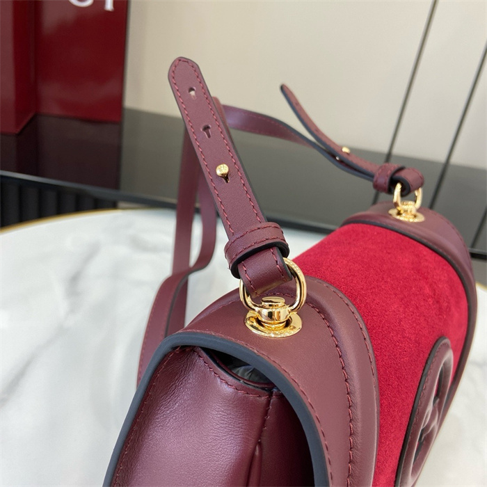 GUCCI 구찌 블론디 미니 숄더백 815700 2024/신상