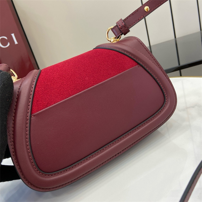 GUCCI 구찌 블론디 미니 숄더백 815700 2024/신상