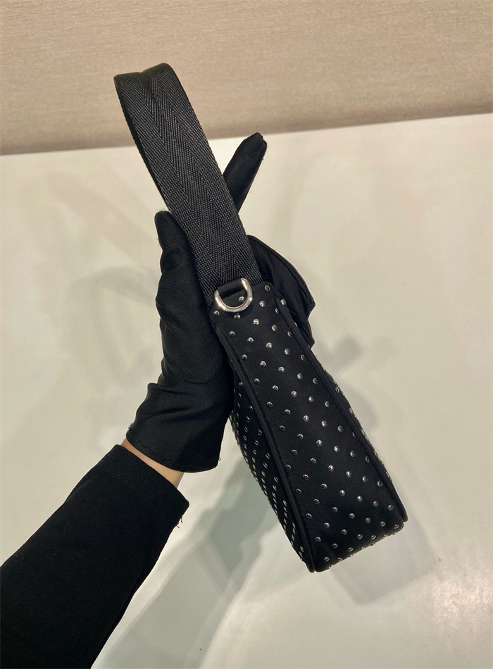 PRADA 프라다 테수토 미니 호보백 1NE515 2024/신상