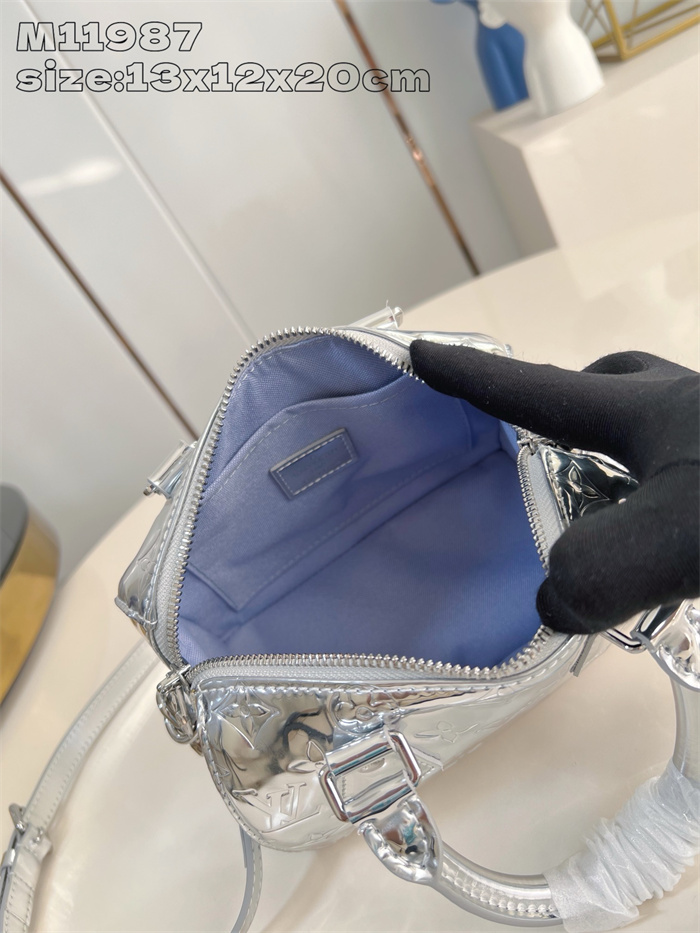 LOUIS VUITTON 루이비통 스피디 반둘리에 20 M11987 2024/신상