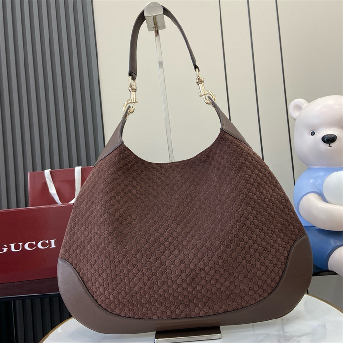 GUCCI 구찌 보디 미디엄 숄더백 815924 2024/신상