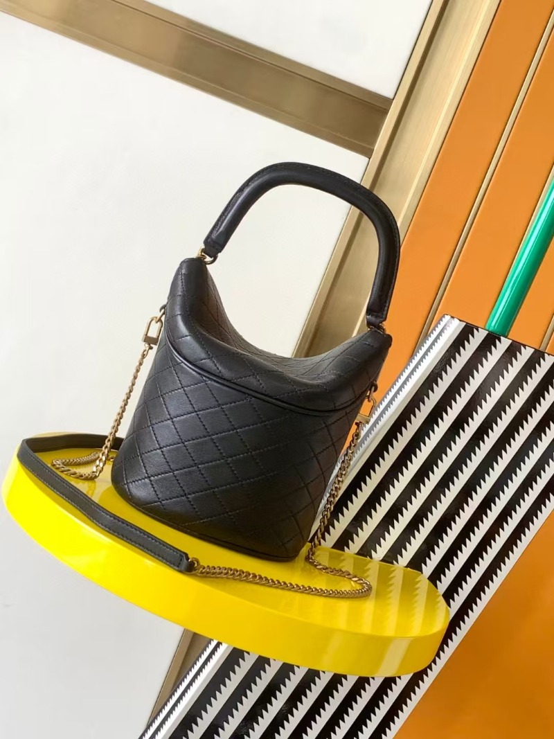 SAINT LAURENT 세인트로랑 가비 버킷 백