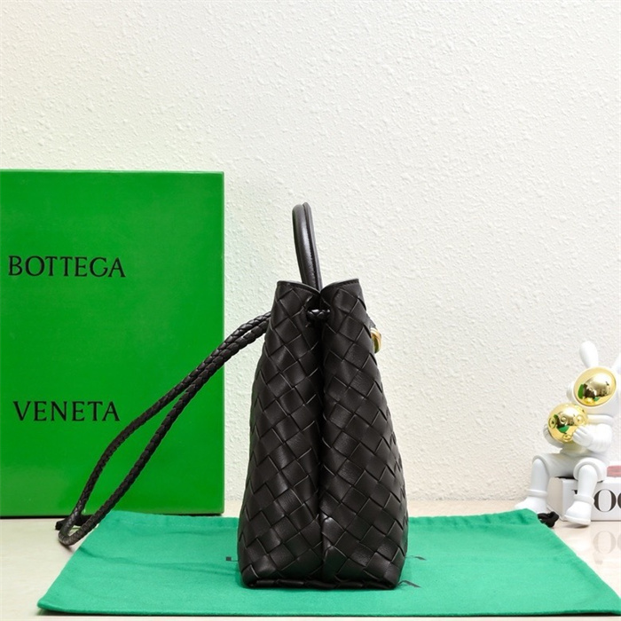 BOTTEGA VENETA 보테가베네타 안디아모 미디엄 토트백 84630 2024/신상