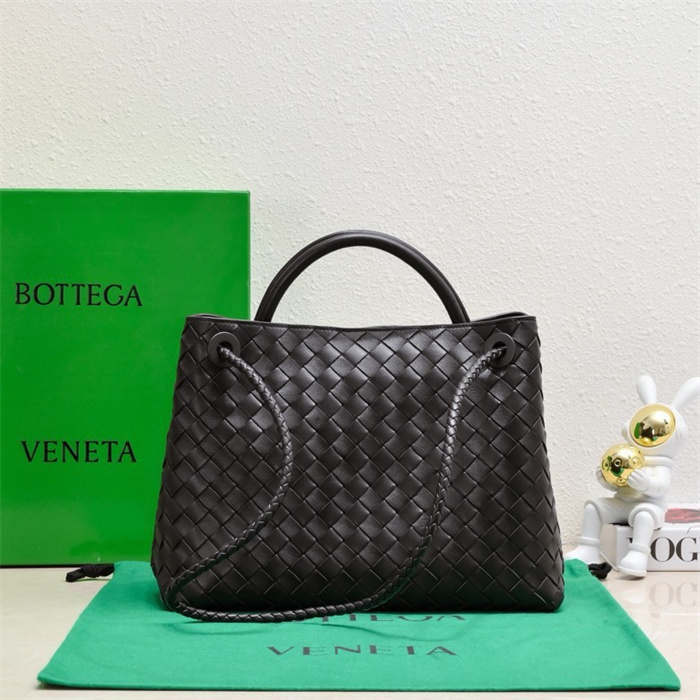 BOTTEGA VENETA 보테가베네타 안디아모 미디엄 토트백 84630 2024/신상