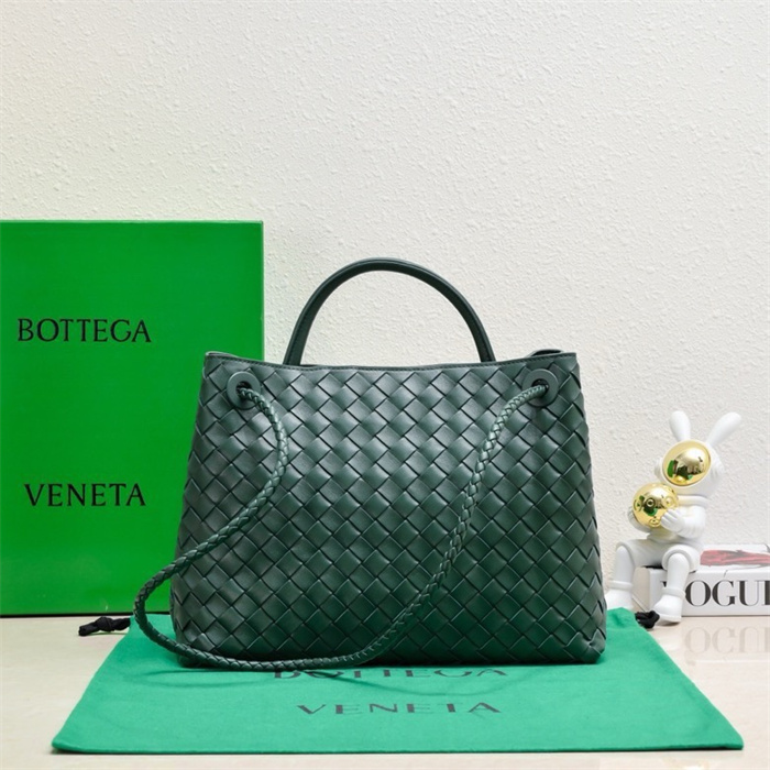 BOTTEGA VENETA 보테가베네타 안디아모 미디엄 토트백 84630 2024/신상