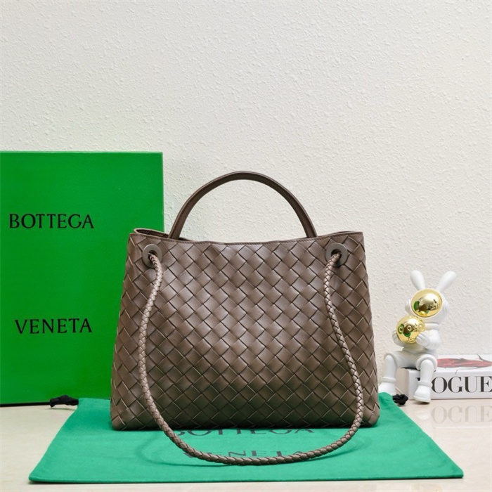 BOTTEGA VENETA 보테가베네타 안디아모 미디엄 토트백 84630 2024/신상