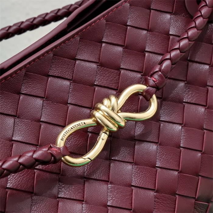 BOTTEGA VENETA 보테가베네타 안디아모 미디엄 토트백 84630 2024/신상