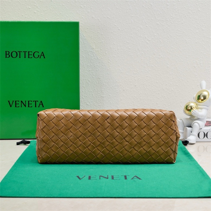 BOTTEGA VENETA 보테가베네타 안디아모 미디엄 토트백 84630 2024/신상
