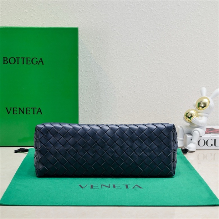 BOTTEGA VENETA 보테가베네타 안디아모 미디엄 토트백 84630 2024/신상