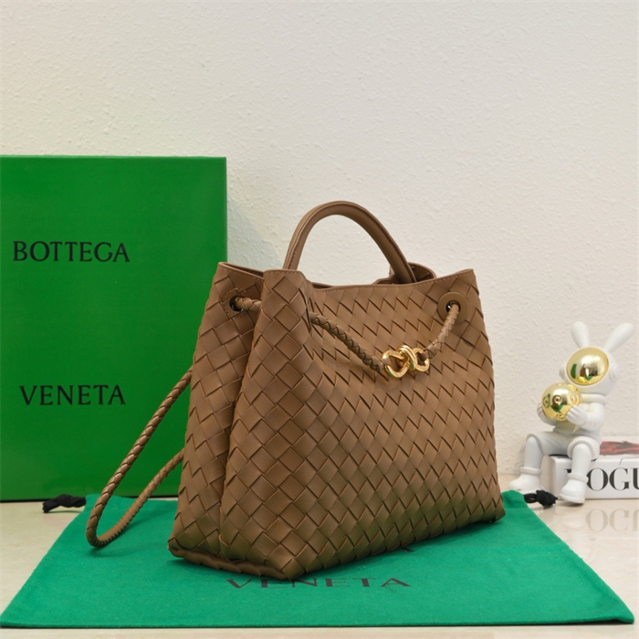 BOTTEGA VENETA 보테가베네타 안디아모 미디엄 토트백 84630 2024/신상