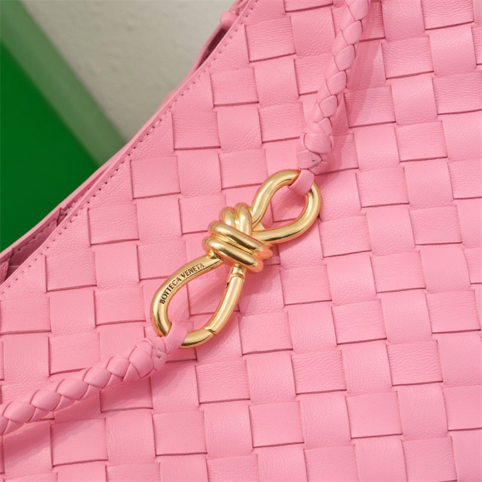 BOTTEGA VENETA 보테가베네타 안디아모 미디엄 토트백 84630 2024/신상