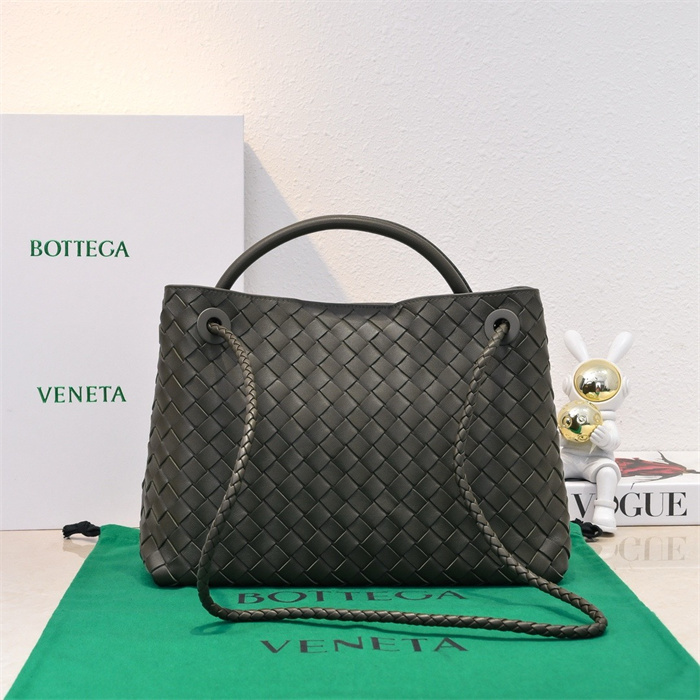 BOTTEGA VENETA 보테가베네타 안디아모 미디엄 토트백 84630 2024/신상