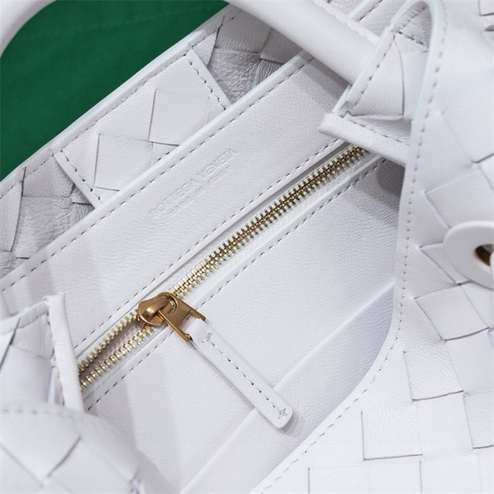 BOTTEGA VENETA 보테가베네타 안디아모 스몰 토트백 74630 2024/신상