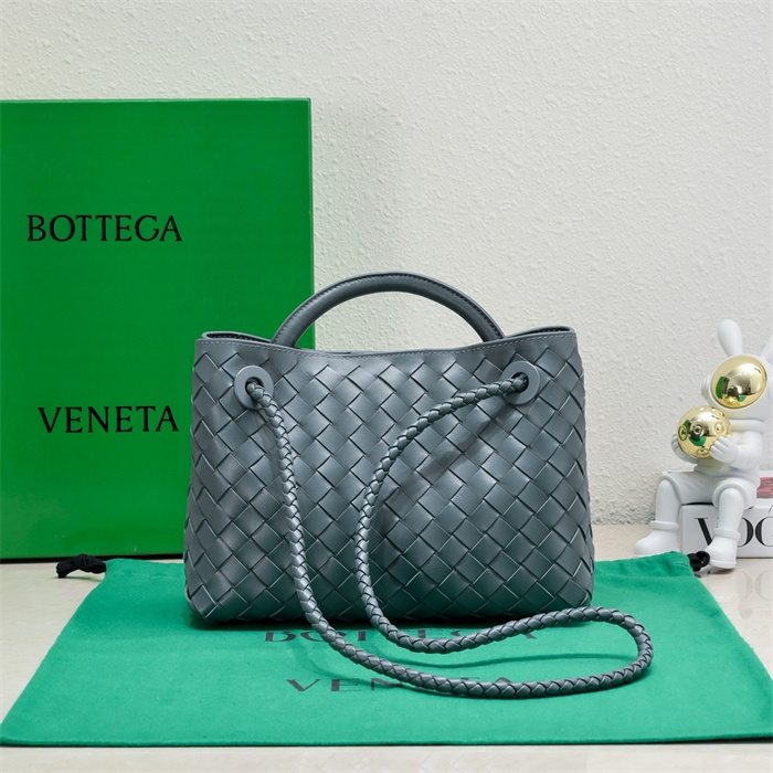 BOTTEGA VENETA 보테가베네타 안디아모 스몰 토트백 74630 2024/신상