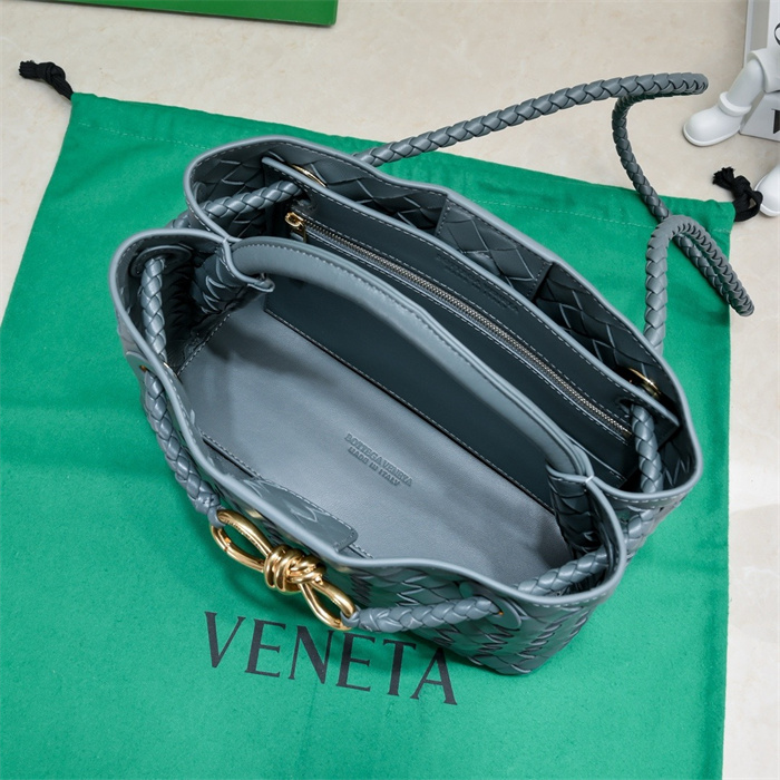 BOTTEGA VENETA 보테가베네타 안디아모 스몰 토트백 74630 2024/신상