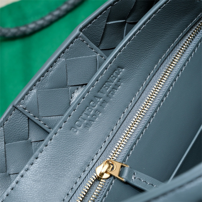 BOTTEGA VENETA 보테가베네타 안디아모 스몰 토트백 74630 2024/신상