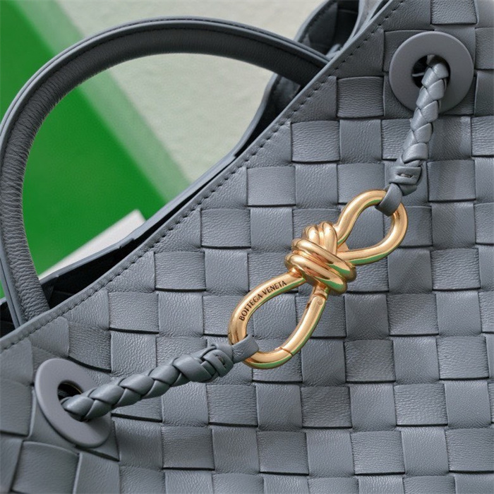 BOTTEGA VENETA 보테가베네타 안디아모 스몰 토트백 74630 2024/신상