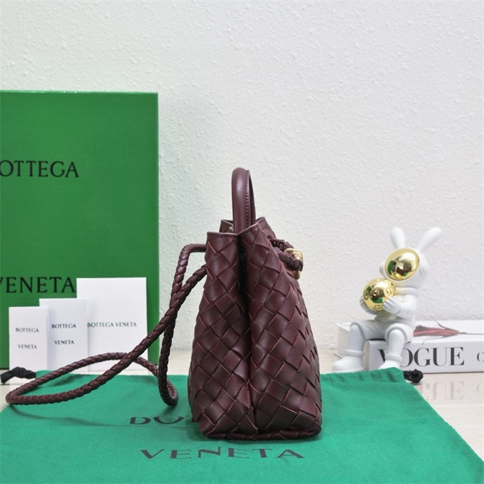 BOTTEGA VENETA 보테가베네타 안디아모 스몰 토트백 74630 2024/신상