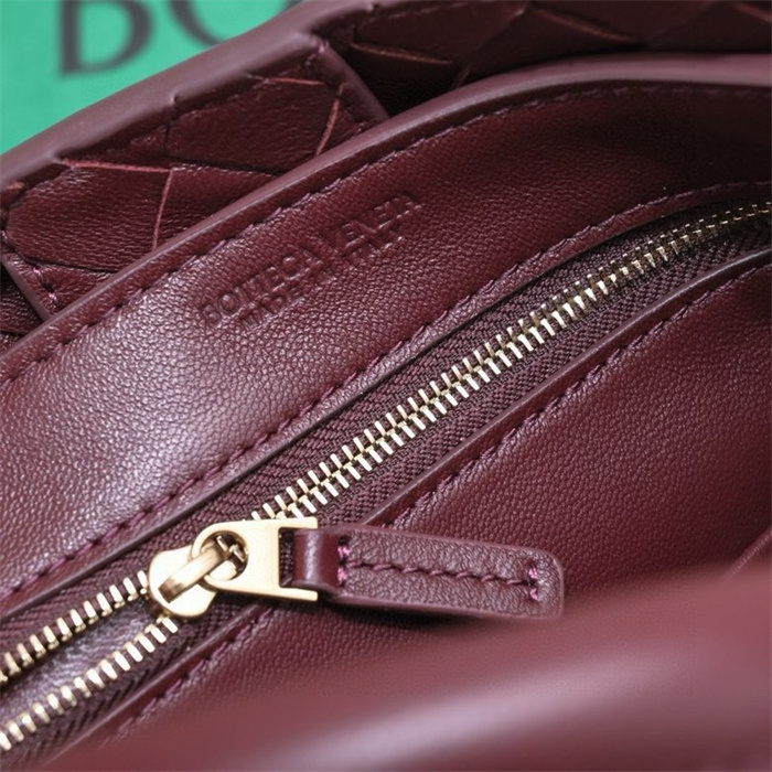 BOTTEGA VENETA 보테가베네타 안디아모 스몰 토트백 74630 2024/신상