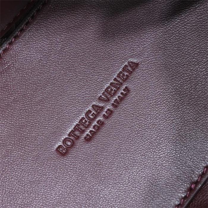 BOTTEGA VENETA 보테가베네타 안디아모 스몰 토트백 74630 2024/신상